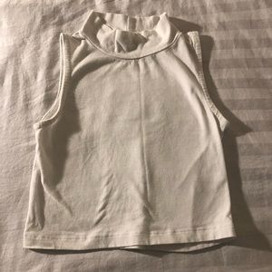 White CROP TOP